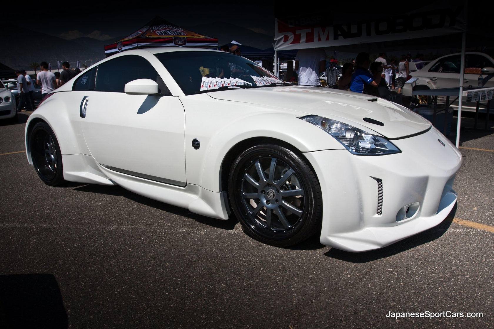 Is there an automatic nissan 350z #9