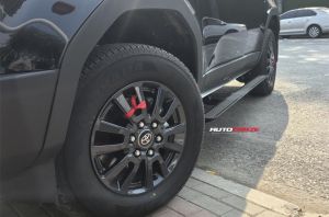 Nomad Power Side Steps - Toyota Prado 250