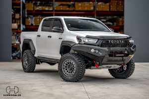 Hamer King Series Bull Bar - Toyota Hilux Gr Sport