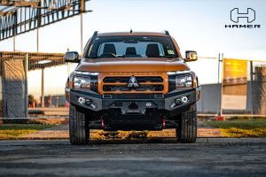 Hamer King Series Bull Bar - Mitsubishi Triton Mv