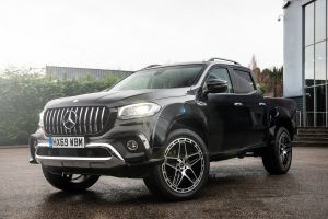 X-Class Gt Style Chrome/Black Grille