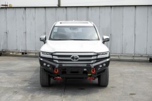 Hamer King Series Bull Bar - Toyota Landcruiser 300 Series