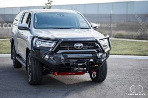 Hamer King Series Plus Bull Bar - Toyota Hilux 20-23