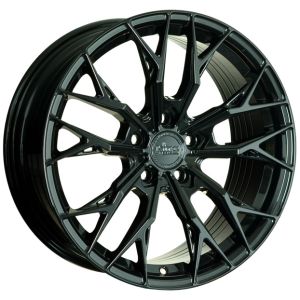KING Carbon GLOSS BLACK 18X8 5X114.3 Wheel & Tyre Package