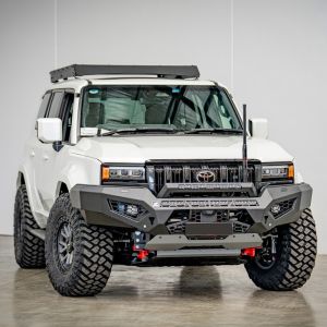 Offroad Animal Predator Bull bar - Toyota Hilux Prado LC250