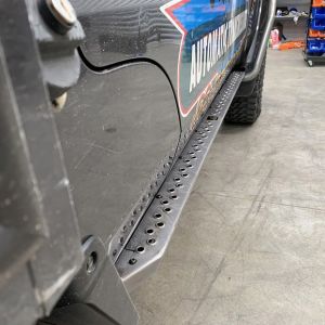 Off-Road Animal Rock Sliders, Toyota Land Cruiser 79 Series 2007 on