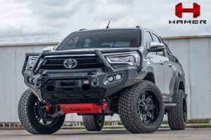 Hamer 4x4 King Series Plus Bull Bar With Loop Toyota Hilux 2020 Facelift