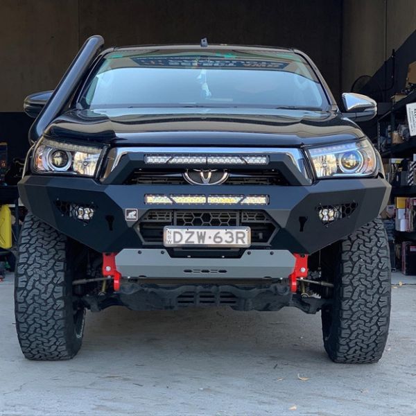Hilux bullbar sale n80