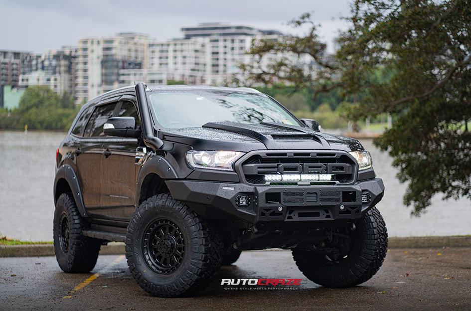 Ford Everest Big Build with Autocraze