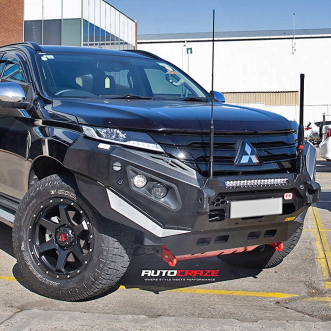 Mitsubishi-Pajero-Bull-Bar-min