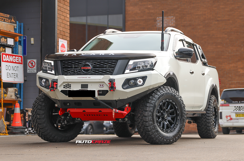 Nissan Navara NP300 with Autocraze