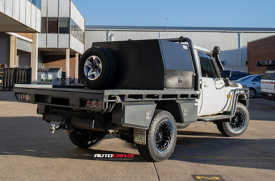 Toyota 79 Series with ROH Vapour back gallery view