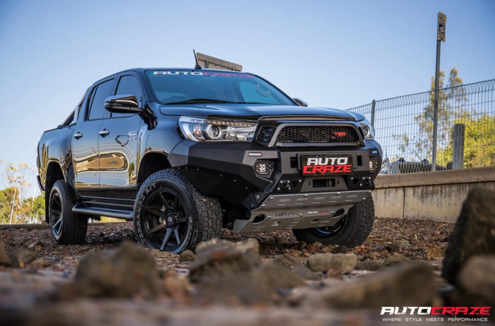 Toyota-Hilux-Diesel-Avalanche-Wheels-Lift-Kit-Rival-Bar-Front-Far-Shot-Gallery-March-2018-970x640