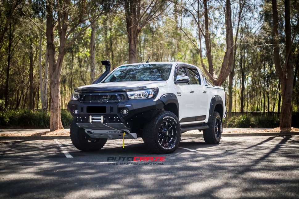 Toyota-Hilux-Moto-Metal-MO962-Wheels-BFG-Tyres-Flares-Light-Covers-Rival-Front-Fitment-Close-Up-Shot-Gallery-April-2018-970x647_1_