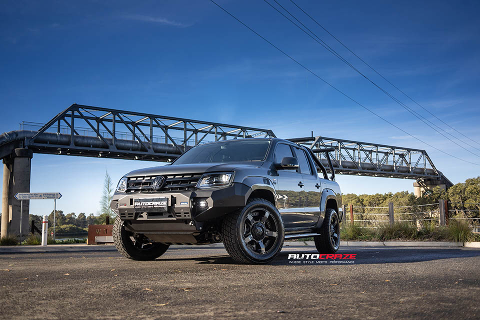 Volkswagen-Amarok-Front-Close-Up-Shot-KMC-Rockstar-2-Rims-Online-Nitto-Terra-Grappler-Tyres_1