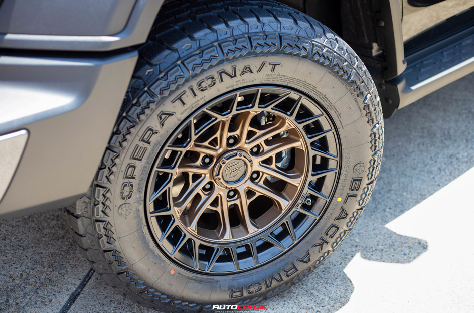 GWM TANK 300 FUEL CELSIUS MATTE BRONZE MATTE BLACK LIP