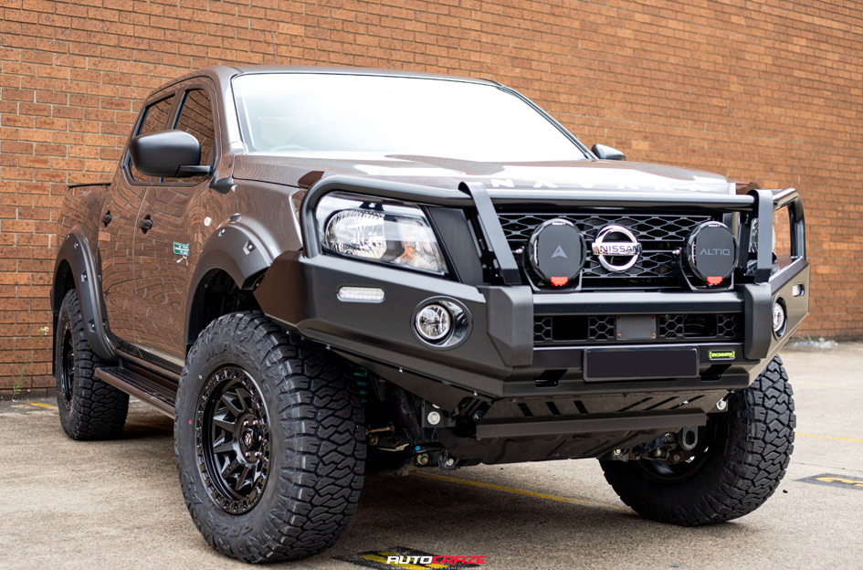 NISSAN NAVARA FUEL COVERT MATTE BLACK
