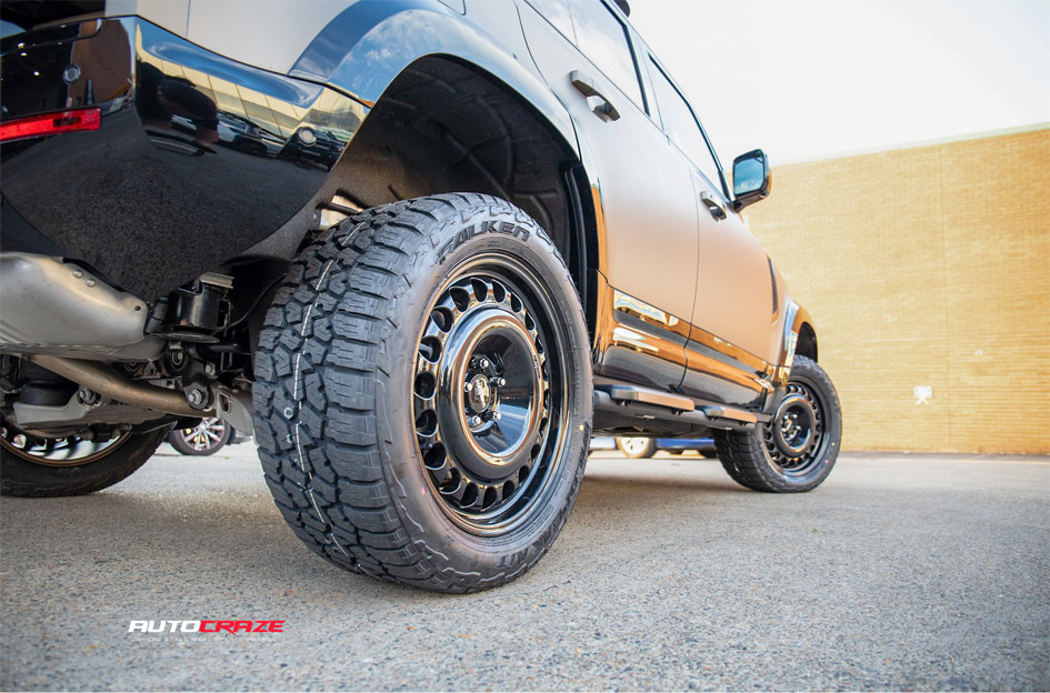 LAND ROVER DEFENDER ROTIFORM STL GLOSS BLACK