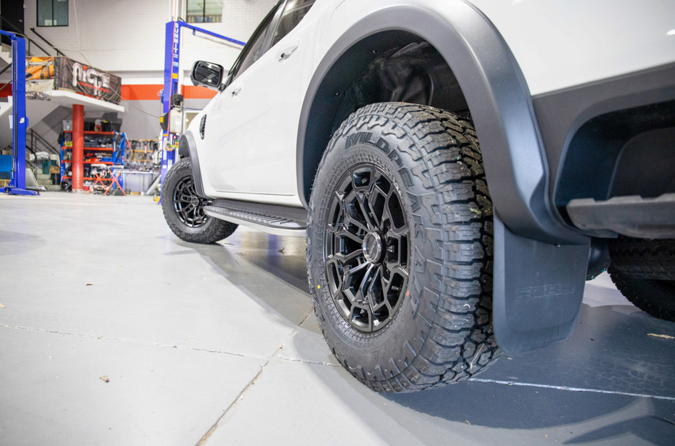 FORD RANGER NEXT GEN NOMAD N162 SATIN BLACK
