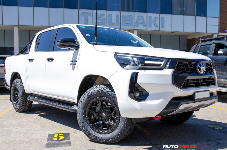 TOYOTA HILUX N80 KING GROWLER SATIN BLACK