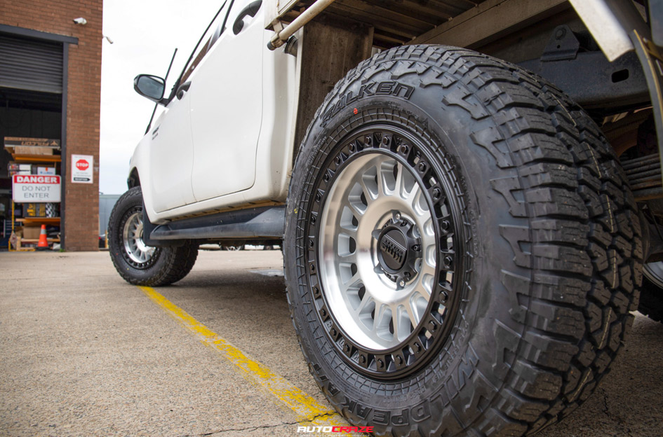 TOYOTA HILUX KMC IMS MACHINED W/ BLACK LIP