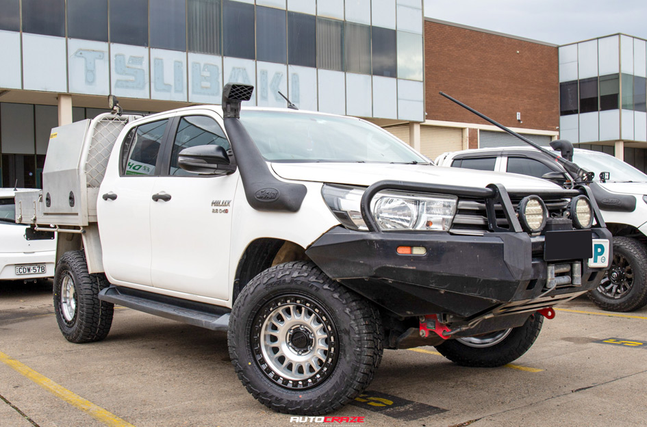 TOYOTA HILUX KMC IMS MACHINED W/ BLACK LIP