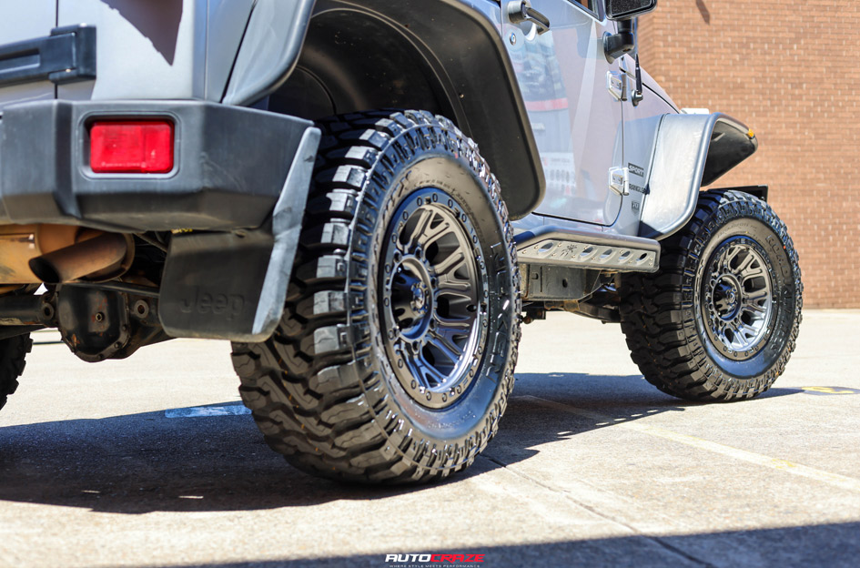 JEEP WRANGLER FUEL TRACTION GUNMETAL BLACK RING