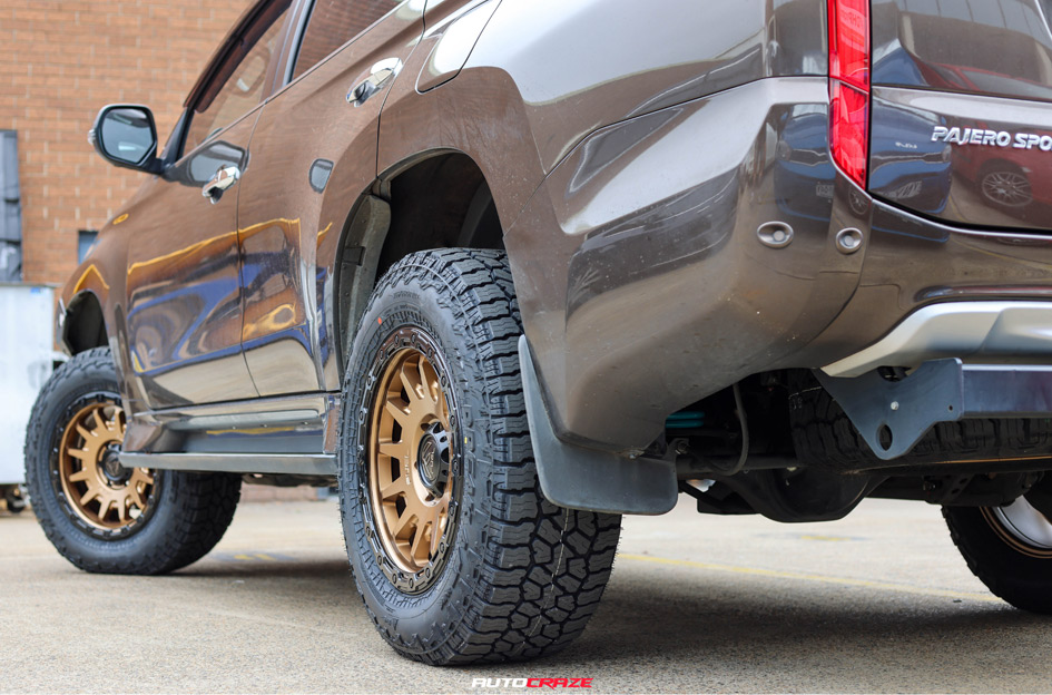 MITSUBISHI PAJERO SPORT FUEL FORTRESS MATTE BRONZE W/ GLOSS BLACK LIP