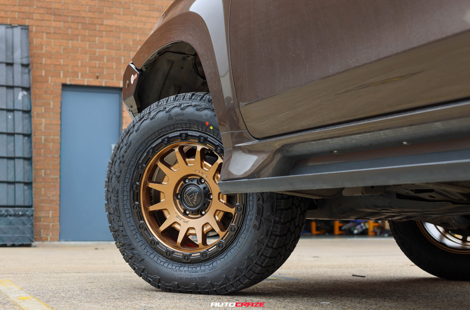 MITSUBISHI PAJERO SPORT FUEL FORTRESS MATTE BRONZE W/ GLOSS BLACK LIP