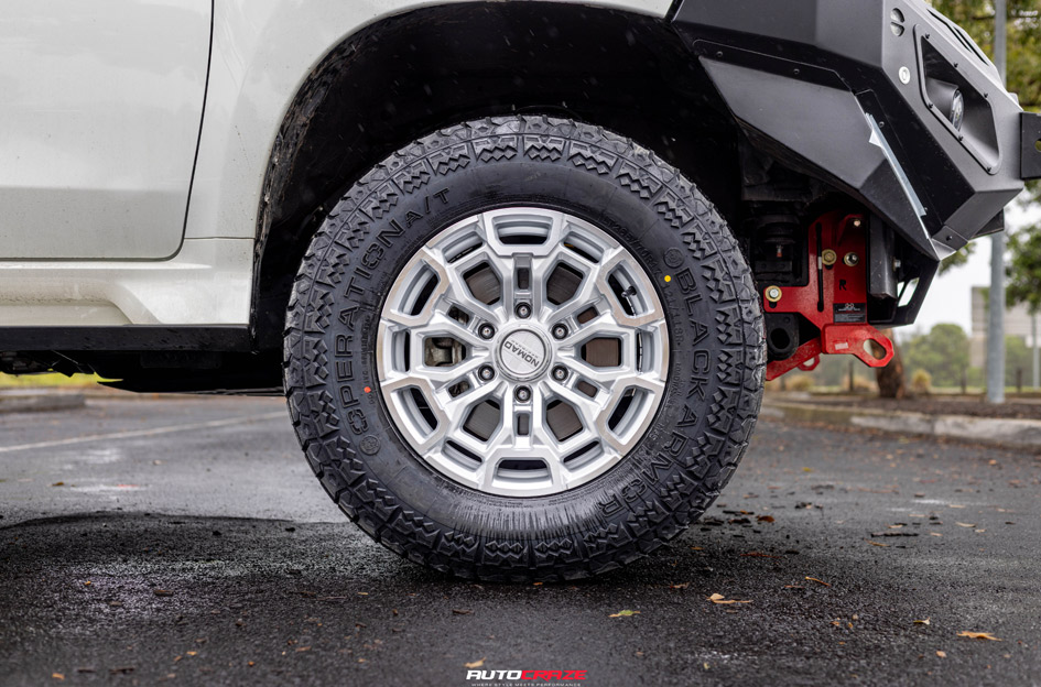 MITSUBISHI PAJERO SPORT NOMAD N162 SILVER MACHINED FACE