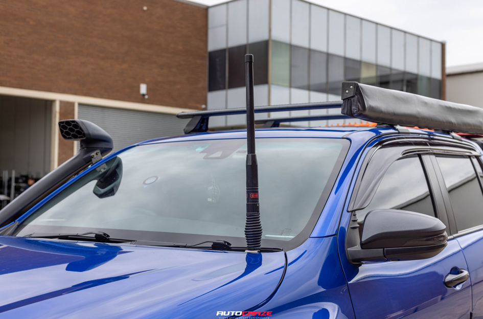 TOYOTA HILUX ROH ASSAULT MATT BLACK