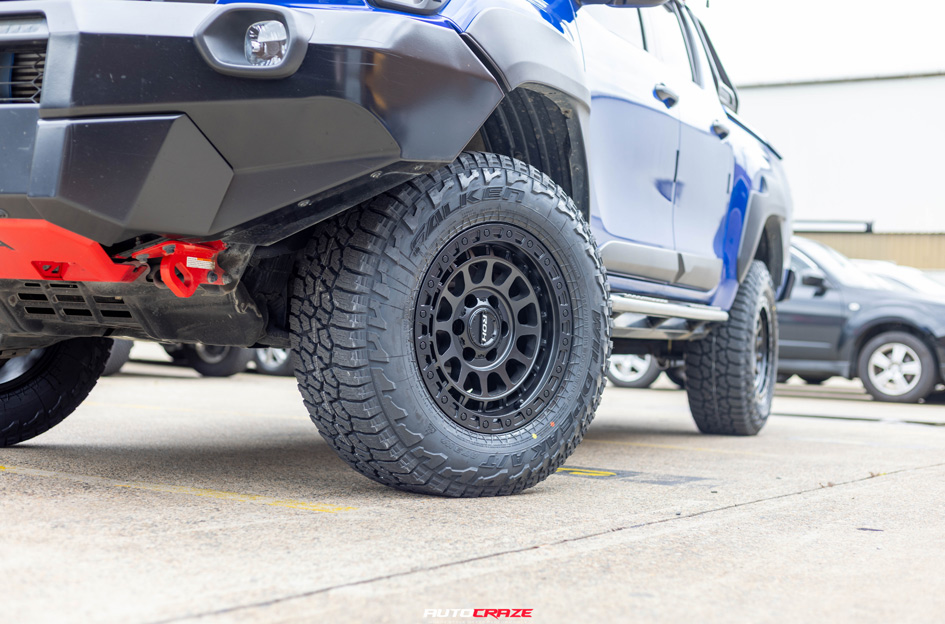 TOYOTA HILUX ROH ASSAULT MATT BLACK