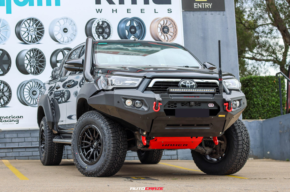 TOYOTA HILUX ROGUE FUEL REBEL 6 MATTE BLACK