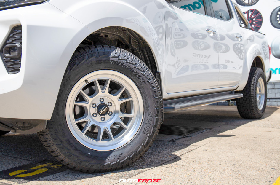 NISSAN NAVARA NP300 KMC RANGE GLOSS SILVER WITH MACHINED FACE