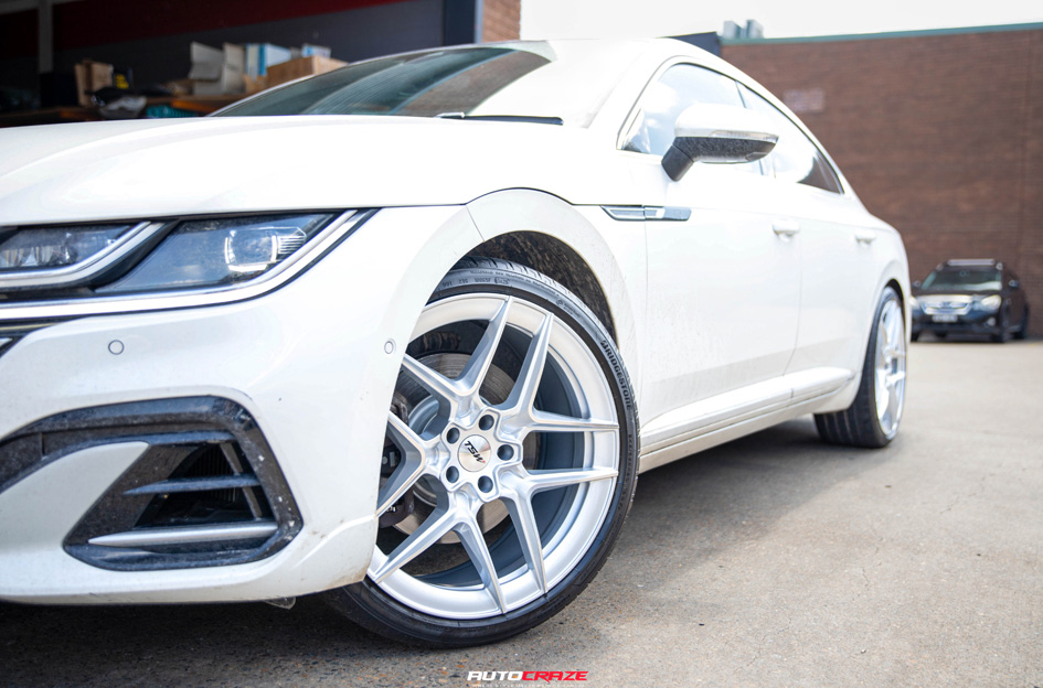 VOLSKWAGEN ARTEON TSW SLIPSTREAM SILVER MACHINED FACE