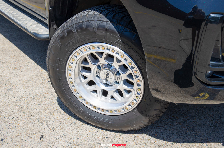 TOYOTA HILUX KMC GRS GLOSS SILVER MACHINED