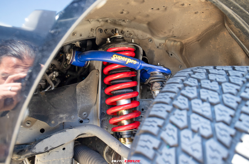 TOYOTA HILUX KMC GRS GLOSS SILVER MACHINED