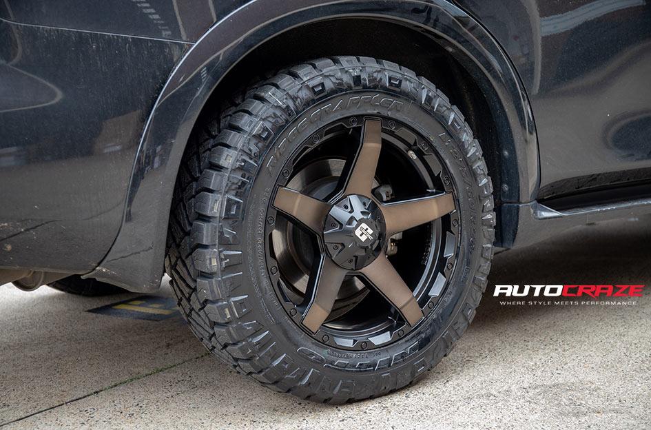 INFINITI QX80 EXODUS MATTE BLACK TINTED FACE