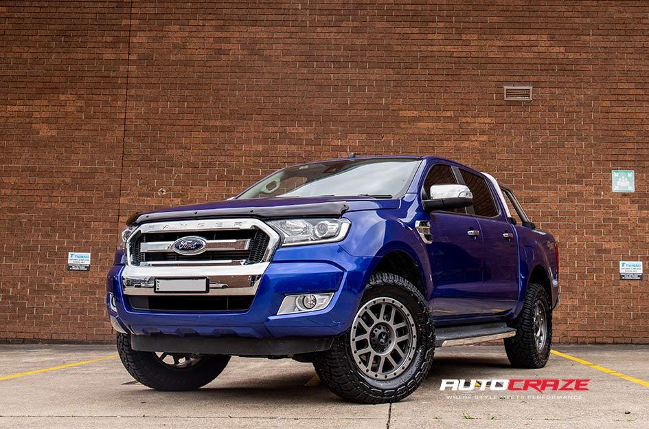 FORD-RANGER-TREMOR-SATIN-BLACK