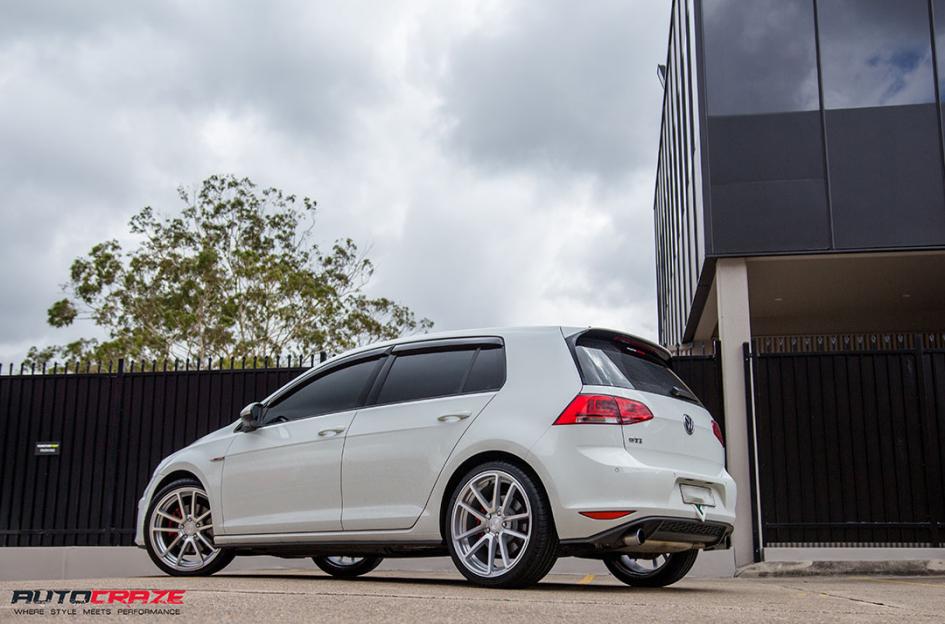 VOLKSWAGEN-GOLF-SPF-SILVER-MACHINED-FACE