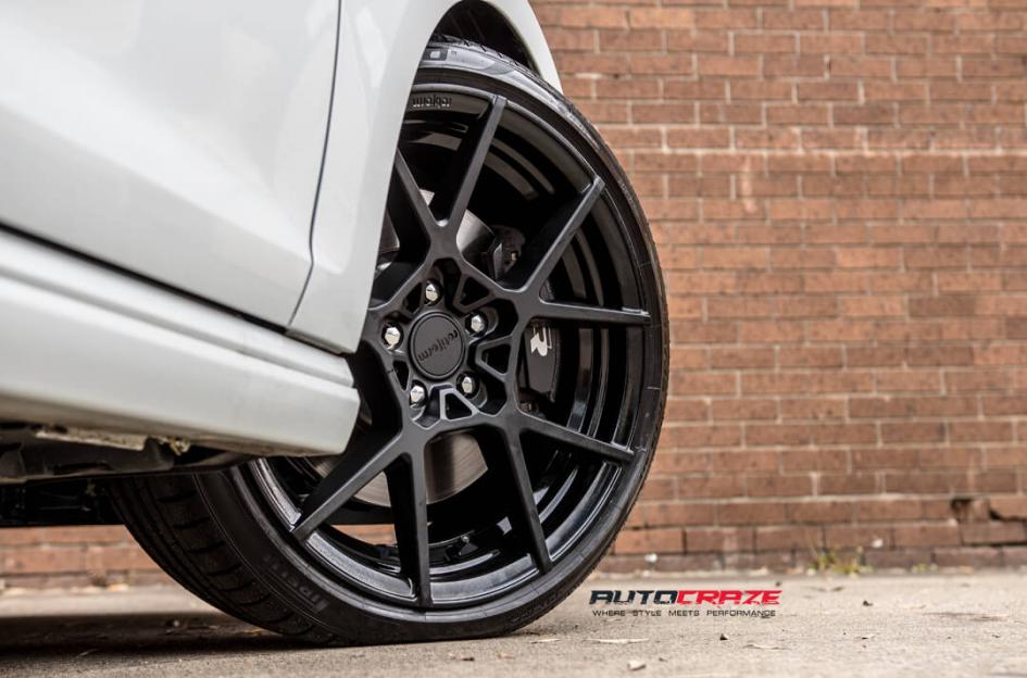 VOLKSWAGEN GOLF KPS MATTE BLACK