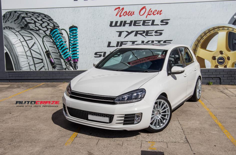 VOLKSWAGEN GOLF SF09 SILVER MACHINED