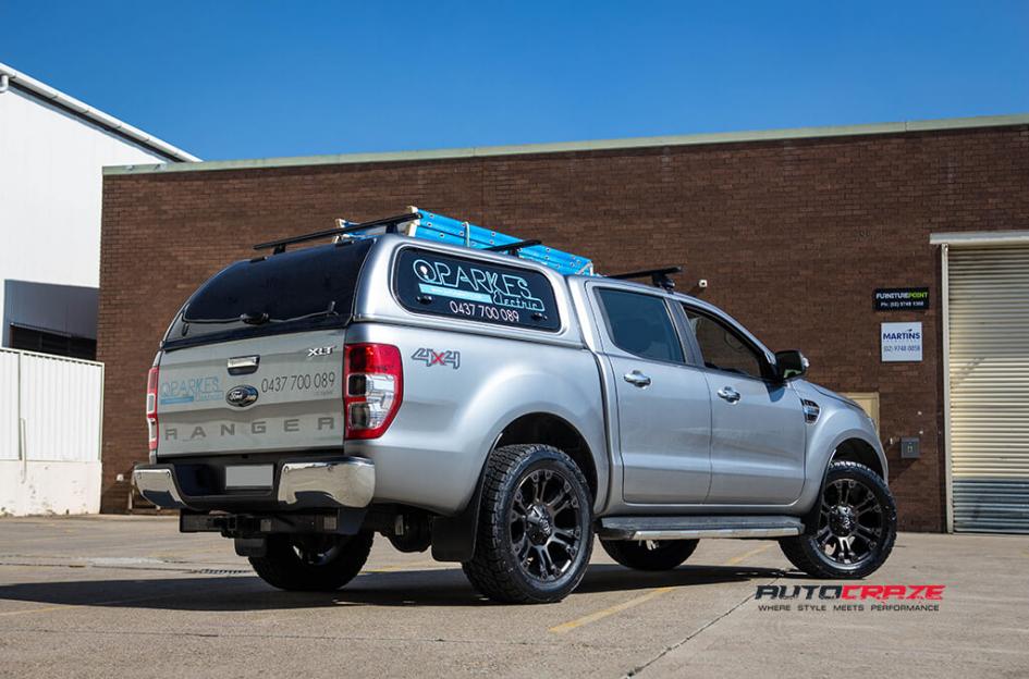 FORD-RANGER-VAPOR-BLACK-MACHINED-WITH-DARK-TINT