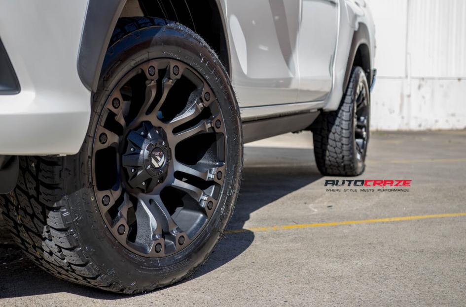 TOYOTA HILUX N80 4WD VAPOR BLACK MACHINED WITH DARK TINT