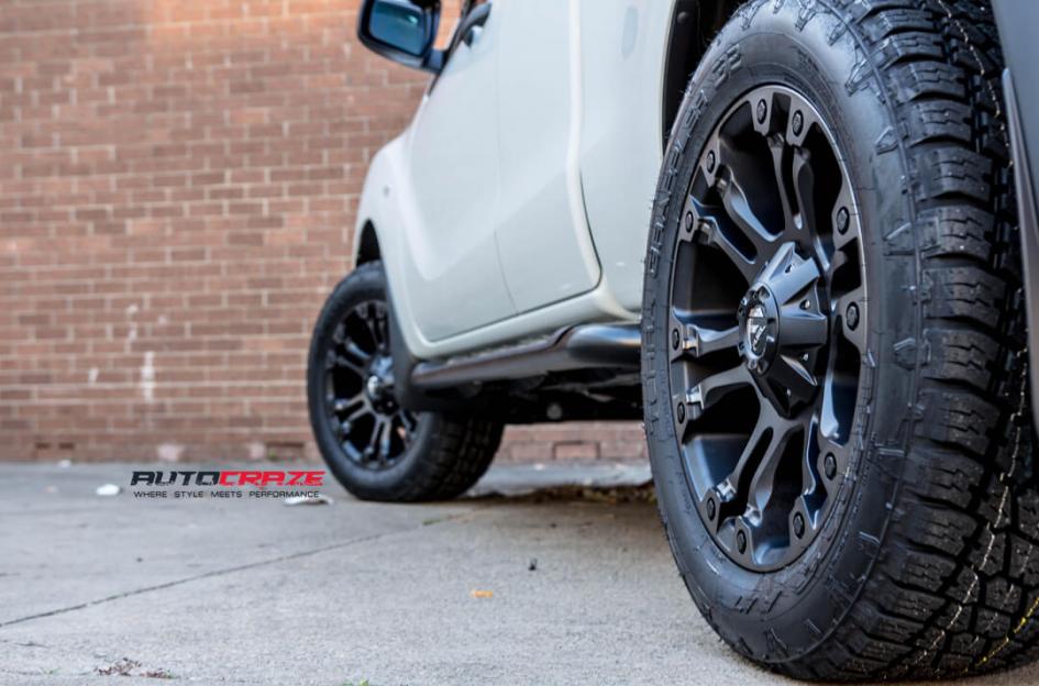 MAZDA BT 50 VAPOR BLACK MACHINED WITH DARK TINT