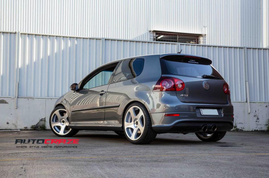 VOLKSWAGEN-GOLF-TMB-SILVER-MACHINED-FACE-2