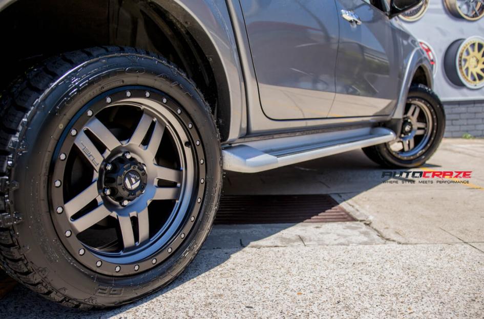MITSUBISHI TRITON ANZA MATTE ANTHRACITE WITH BLACK RING