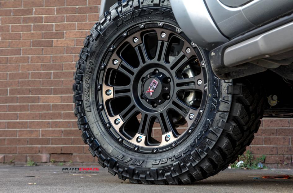FORD RANGER HOSS XD II SATIN BLACK DARK TINT