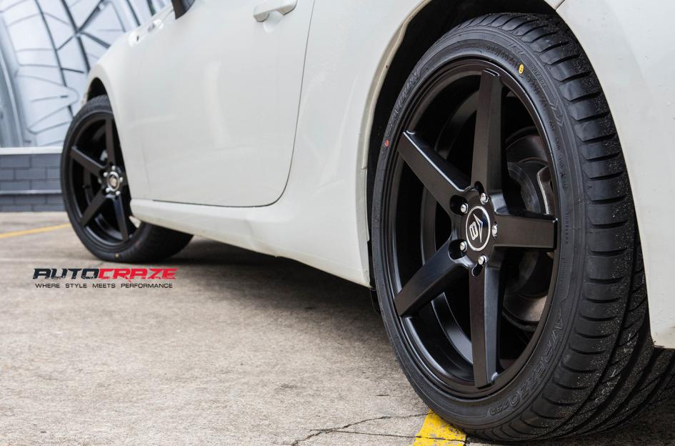 TOYOTA 86 RACER BLACK MACHINED FACE