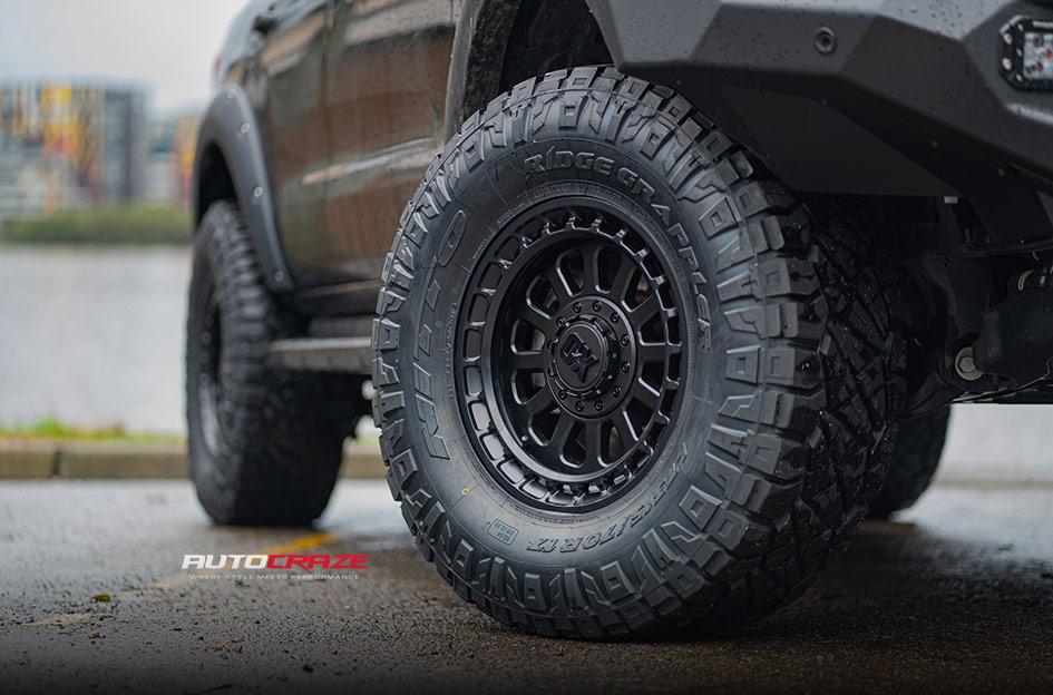 FORD EVEREST OMEGA XD856 SATIN BLACK